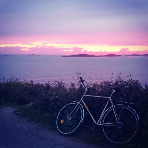 cycling-on-st-marys-isles-of-scilly (Small)
