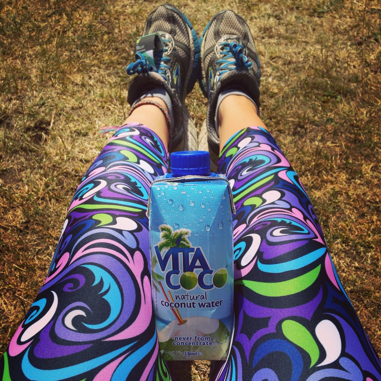 vita-coco-leggings