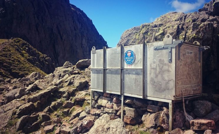 storm-shelter-scafell-pike